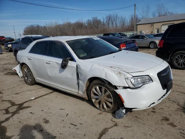 2017 Chrysler 300 Limited