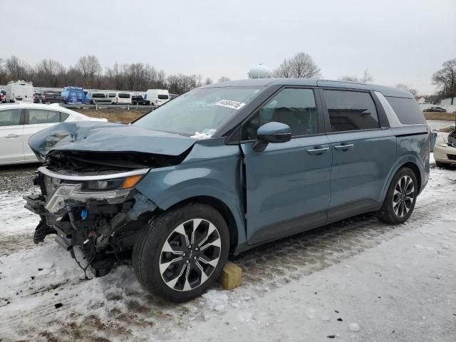 2023 KIA Carnival EX