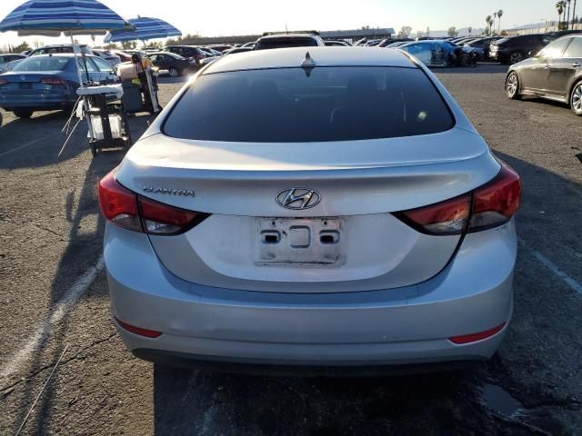 2015 Hyundai Elantra SE