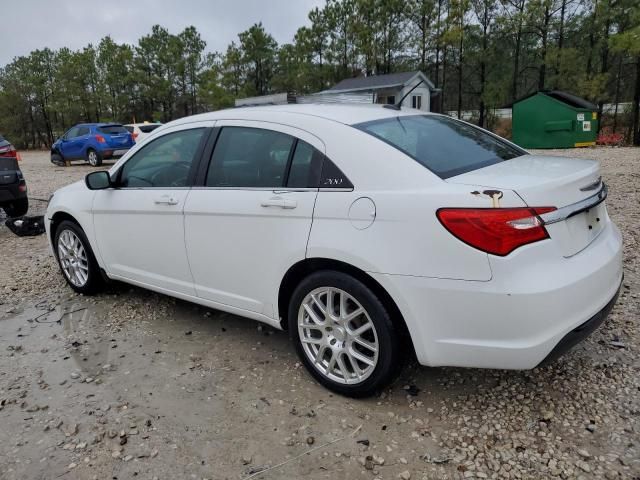 2013 Chrysler 200 Touring