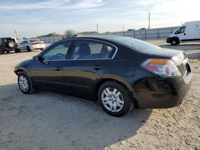 2010 Nissan Altima Base