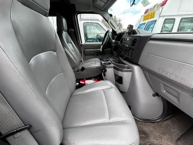 2014 Ford Econoline E250 Van