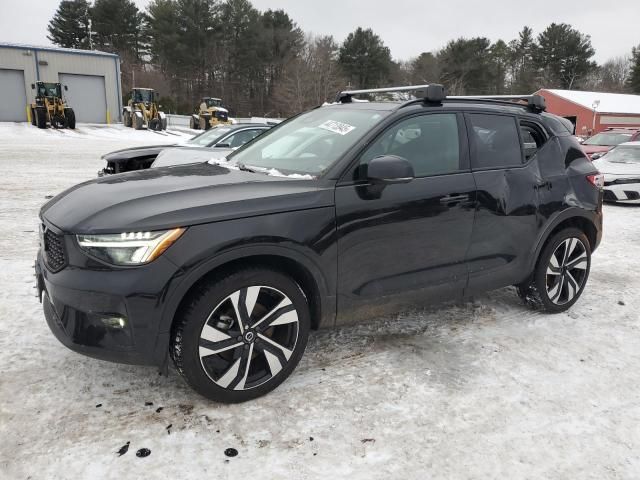 2024 Volvo XC40 Plus