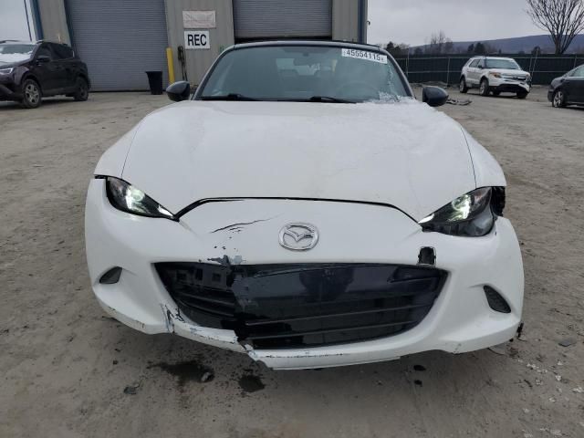 2016 Mazda MX-5 Miata Club