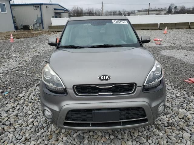 2013 KIA Soul +