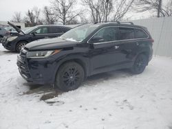 Salvage cars for sale at Bridgeton, MO auction: 2019 Toyota Highlander SE