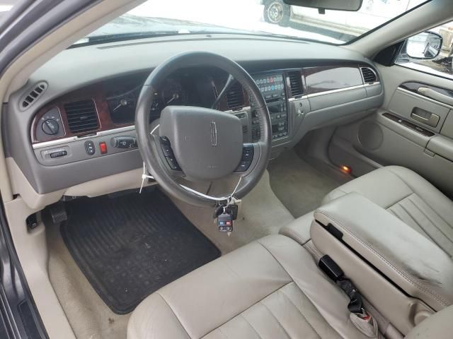 2007 Lincoln Town Car Executive