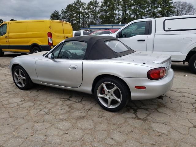 2000 Mazda MX-5 Miata Base