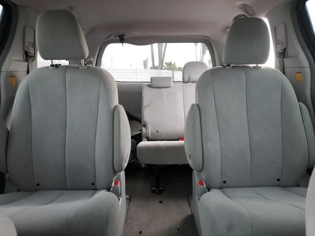 2013 Toyota Sienna