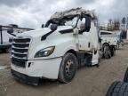 2022 Freightliner Cascadia Semi Truck