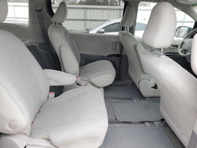 2011 Toyota Sienna Base