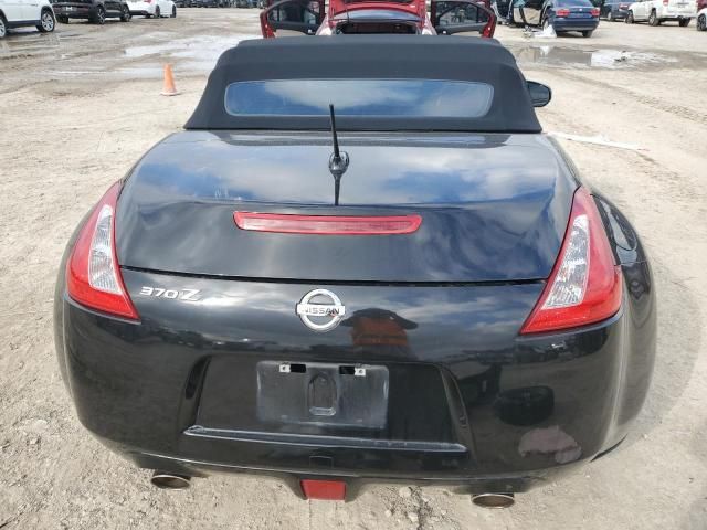 2013 Nissan 370Z Base