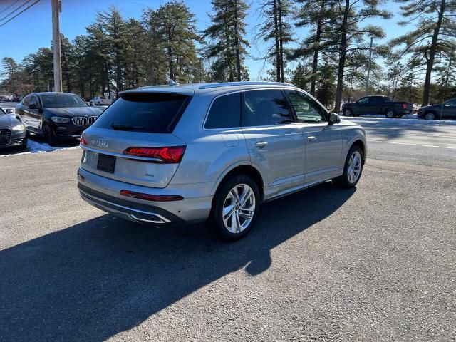 2024 Audi Q7 Premium Plus