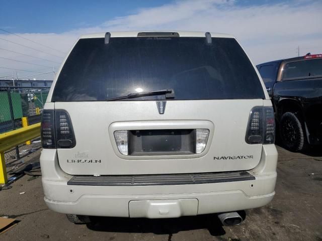 2005 Lincoln Navigator