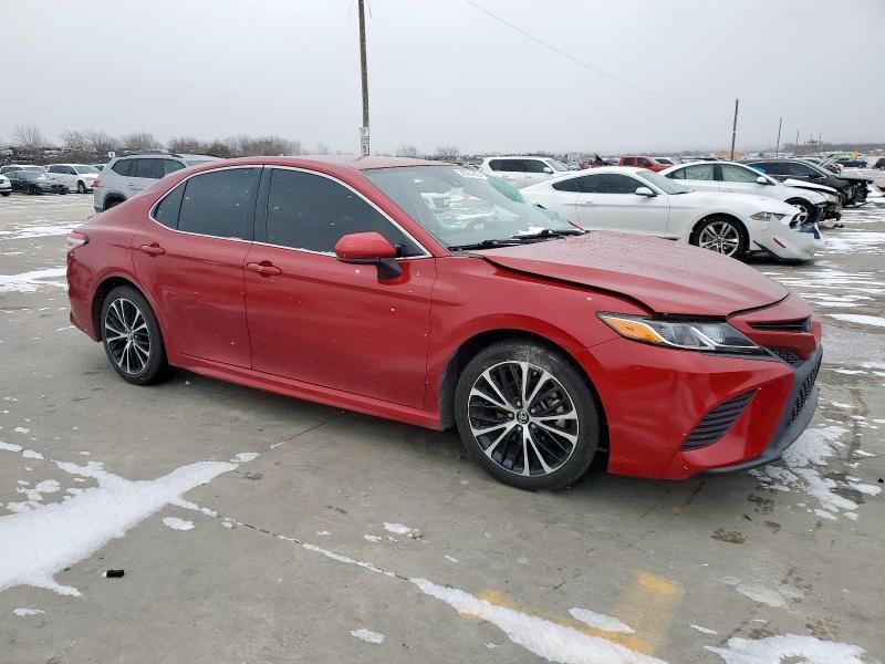 2020 Toyota Camry SE