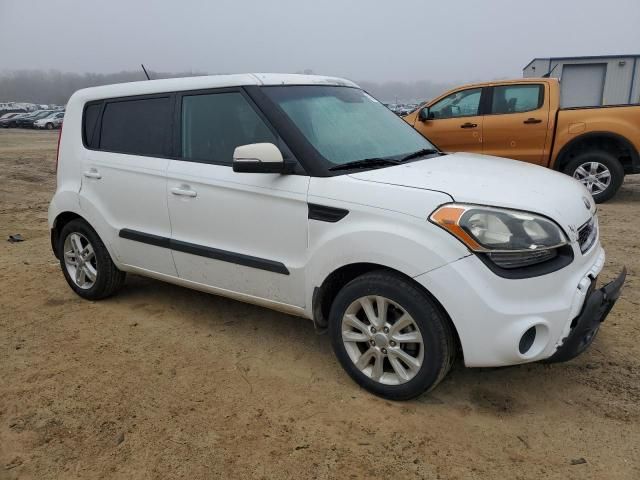 2013 KIA Soul +