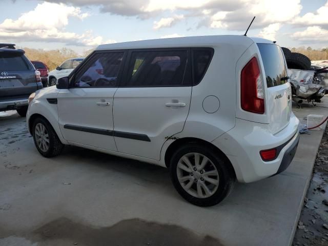 2013 KIA Soul +