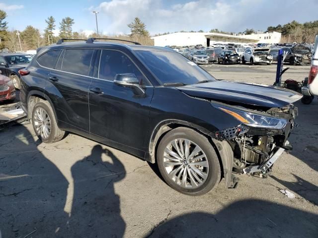 2023 Toyota Highlander L