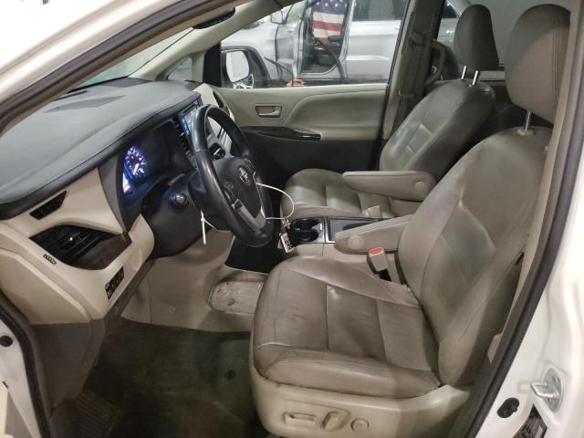 2015 Toyota Sienna XLE