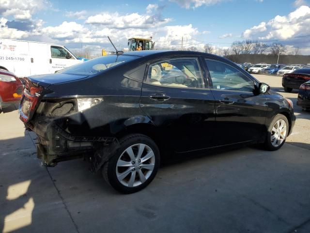 2013 Hyundai Accent GLS