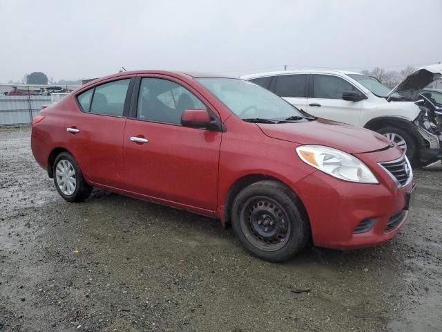 2013 Nissan Versa S