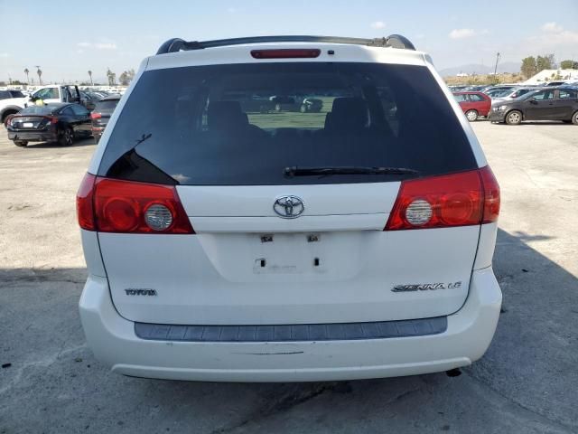 2006 Toyota Sienna CE