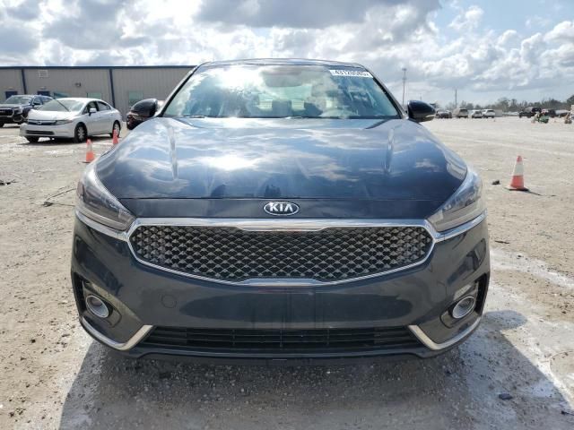 2017 KIA Cadenza Premium