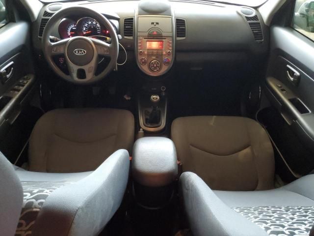 2011 KIA Soul +