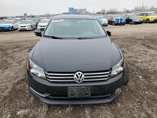 2015 Volkswagen Passat S