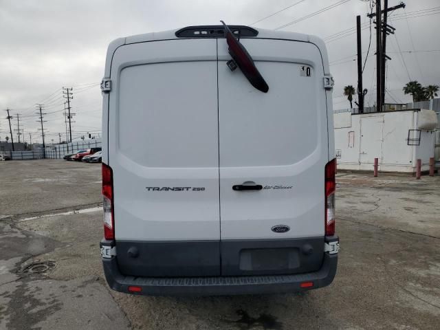 2018 Ford Transit T-250