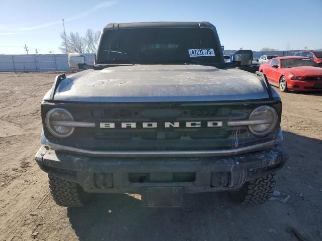 2022 Ford Bronco Base