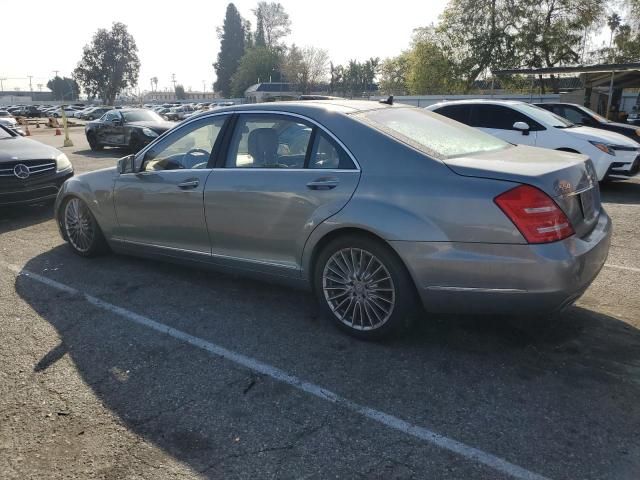 2010 Mercedes-Benz S 550