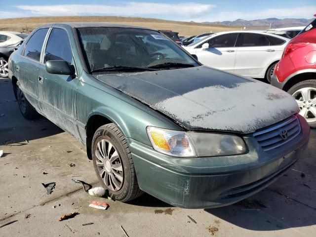 2000 Toyota Camry CE