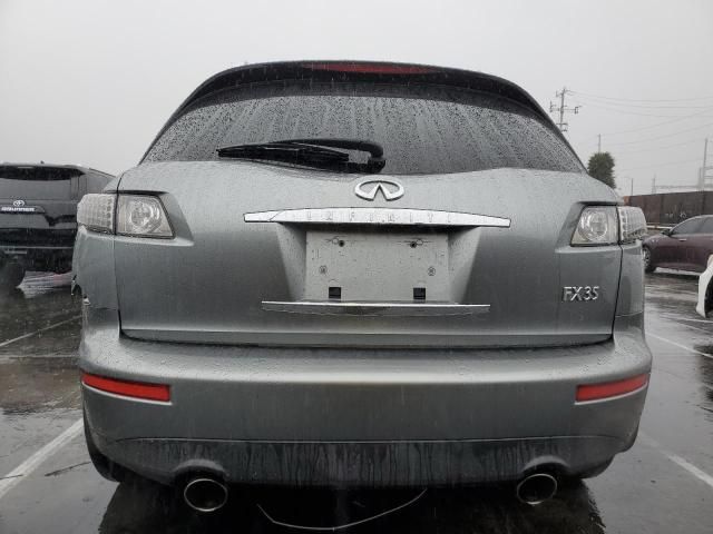 2005 Infiniti FX35