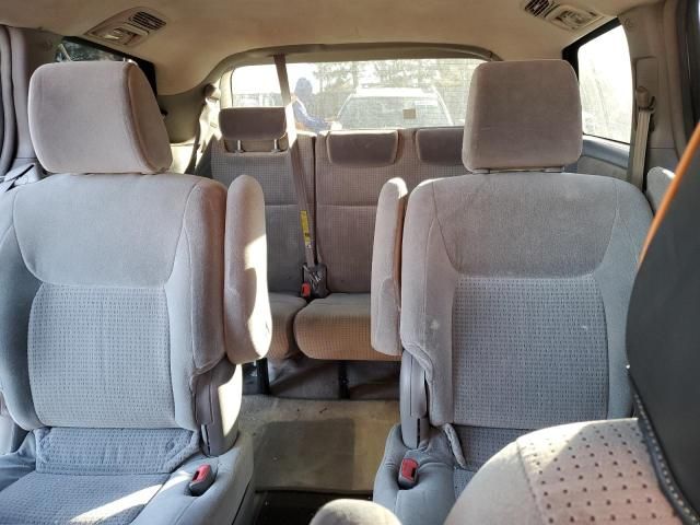 2010 Toyota Sienna CE