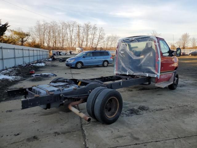 2019 Ford Econoline E450 Super Duty Cutaway Van