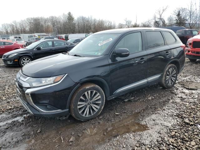 2019 Mitsubishi Outlander SE