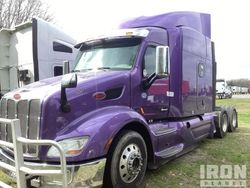 Salvage trucks for sale at Tulsa, OK auction: 2020 Peterbilt 579