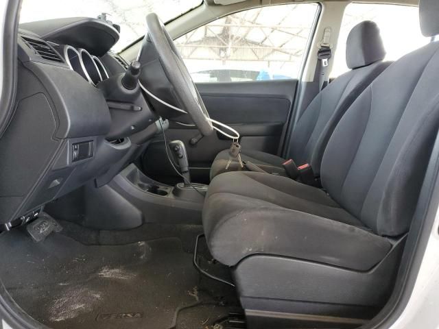 2009 Nissan Versa S