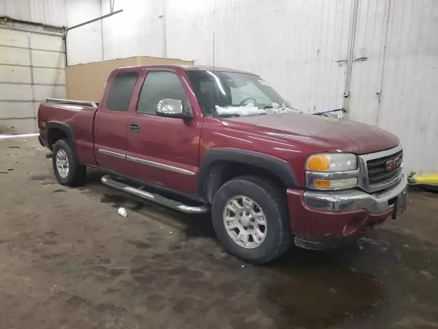 2005 GMC New Sierra K1500