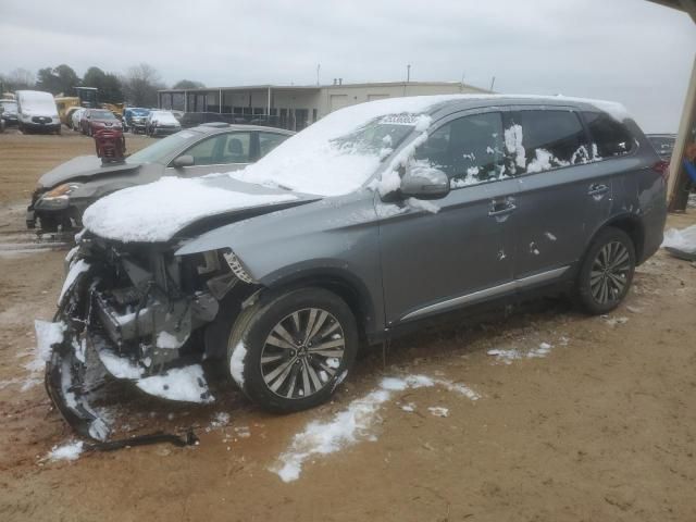 2019 Mitsubishi Outlander SE