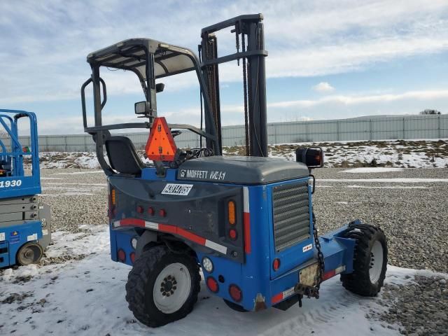 2008 Miscellaneous Equipment Forklift