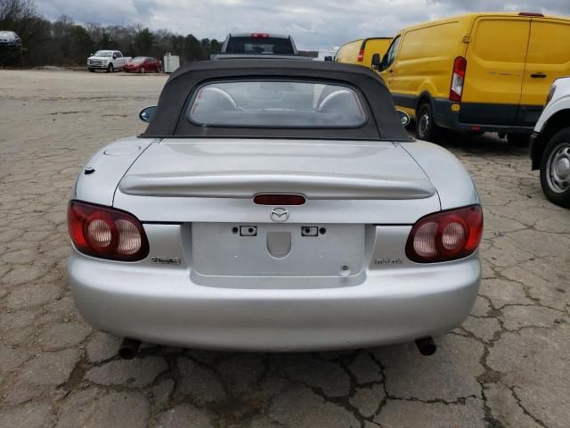 2000 Mazda MX-5 Miata Base