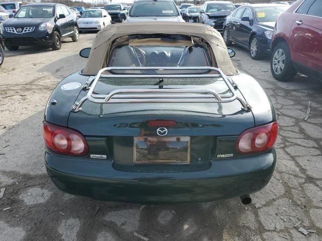 2001 Mazda MX-5 Miata Base