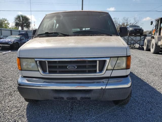 2005 Ford Econoline E350 Super Duty Van