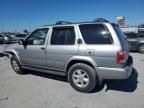 2000 Nissan Pathfinder LE