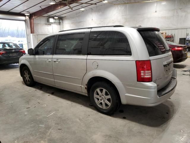 2010 Chrysler Town & Country Touring Plus