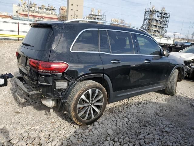 2023 Mercedes-Benz GLB 250