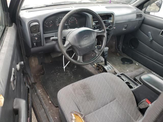 1996 Nissan Truck King Cab SE