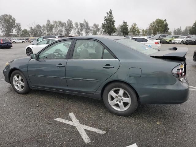 2005 Toyota Camry LE